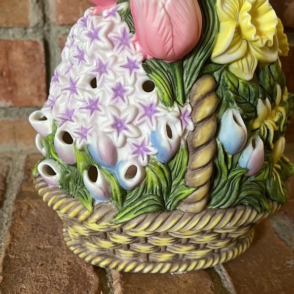 PartyLite Floral Bouquet Tealight Holder - Picture 2 of 5